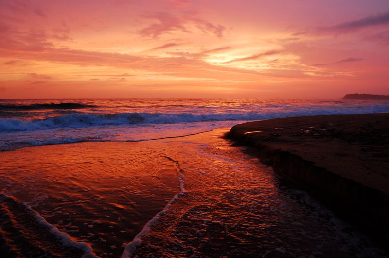 Morgendämmerung am Collaroy Beach bei Sydney